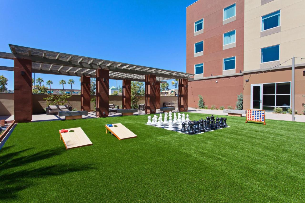 Courtyard By Marriott San Diego El Cajon Exterior photo